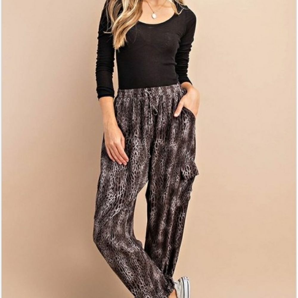 SOLD 🥳BNWT!! Kori America Pants